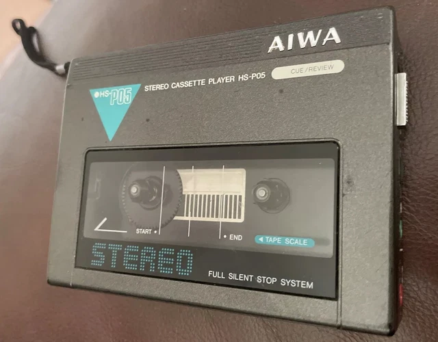 VINTAGE AIWA HSP05 Walkman Stereo Cassette Player Working 👀but Eat Tape