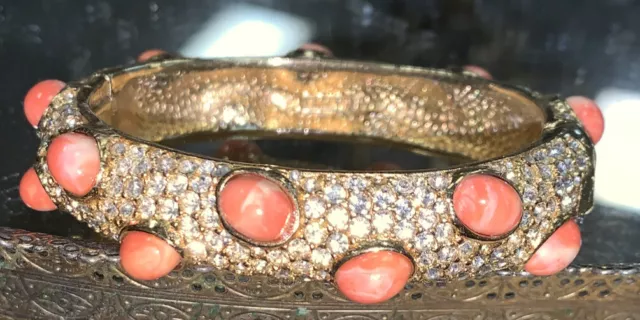 Vintage Ciner Glass Cabochon Gold Tone cuff Bracelet Fabulous!
