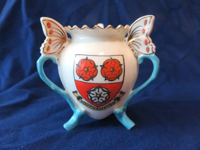 Goss Amphora Vase with Butterfly Handles - Southampton/Hants./King William Rufus