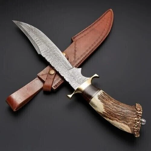 Couteau Bowie en acier de Damas fait à la main avec manche en corne de cerf...