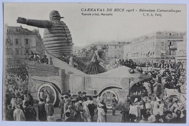 CPA Alpes-Maritimes automobile Carnaval de Nice Bibendum Michelin (53870)