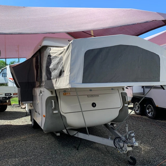 Coromal 421 Silhouette Wind-Up Camper Trailer