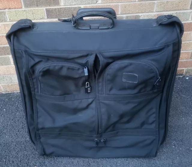 Tumi Black Wheeled Garment/Suit/Dress Bag 2233D3 Extended Trip Rolling Wardrobe