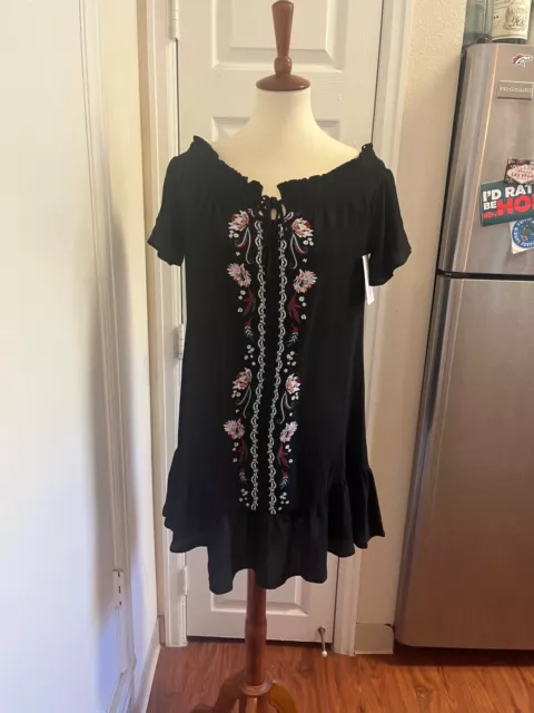 Love Fire Los Angeles Off Shoulder Black Sheer Embroidered Flowers Dress Sz M