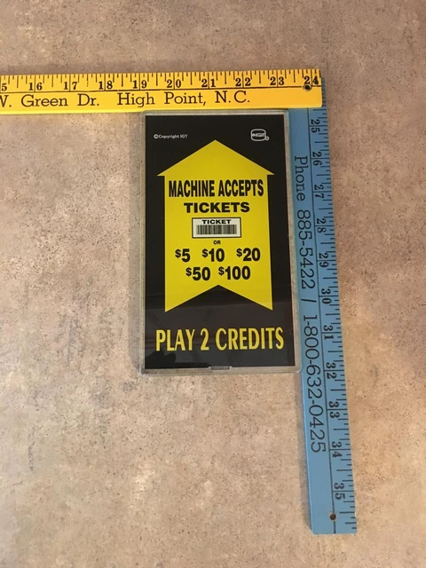 IGT Slot Machine Play 2 Credits Accept Tickets or Bills Side Yellow Letter FBT-2