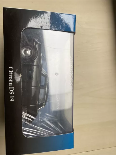 Citroën DS 19 Attentat Du Petit-Clamart Charles De Gaulle 1962