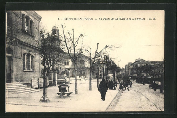 CPA Gentilly, La Place de la Mairie et les Ecoles
