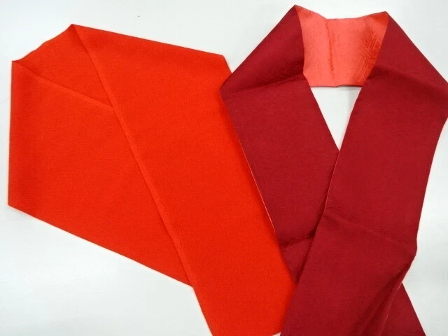 6373290: Japanese Kimono / Vintage Han-Eri & Kasane-Eri Set