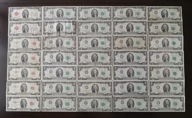 large lot $2 bills - 2 dollar US Federal Reserve Notes - 1928, 1953, 1976, 1995