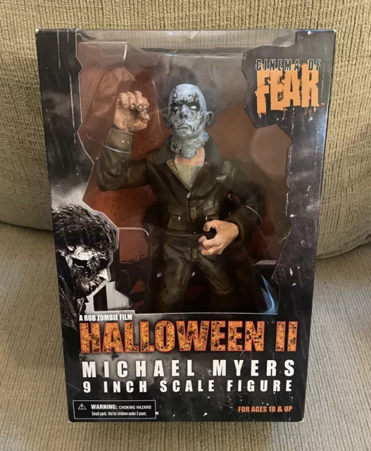 Michael Myers Halloween II 9" Figure Mezco Cinema of Fear Brand New RARE