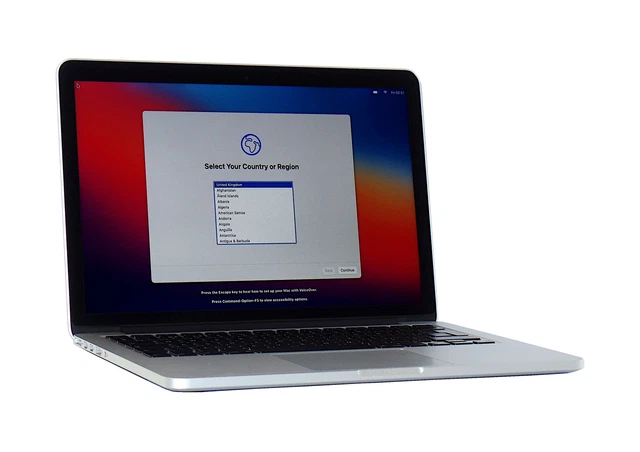 Apple Macbook Pro 2013 Laptop, 13.3" Intel® Core™ i5, 8GB RAM, 128GB SSD, A1502