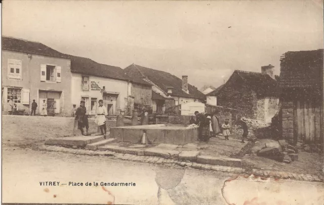 Vitrey, FRANCE - Place de la Gendarmerie