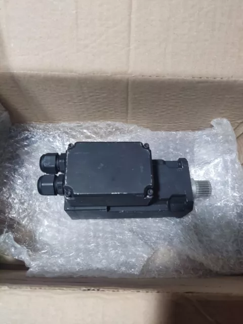 Servomotor 1.7A  1.4NM Parker SMB60601