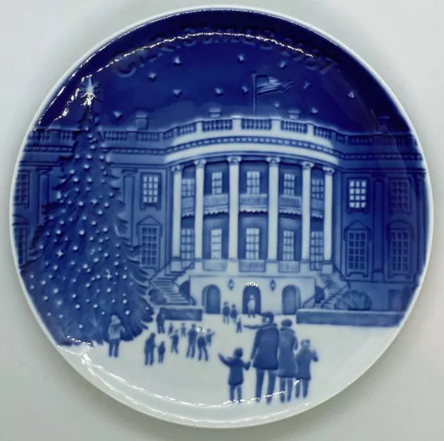 Bing & Grondahl Christmas Eve at the Whitehouse 1987 Mini Plate with Hanger