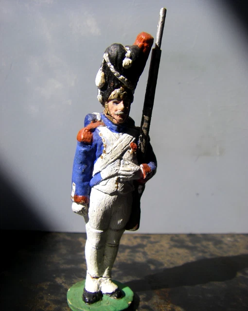 Soldats de plomb CBG MIGNOT - Premier empire - Grenadier de ligne 1809