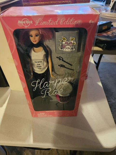 NEW HARD ROCK Cafe Doll Limited Edition Harper Rae w Guitar