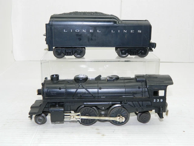 LIONEL ORIGINAL POSTWAR No. 239 STEAM LOCOMOTIVE & No 242T STREAMLINED TENDER EX