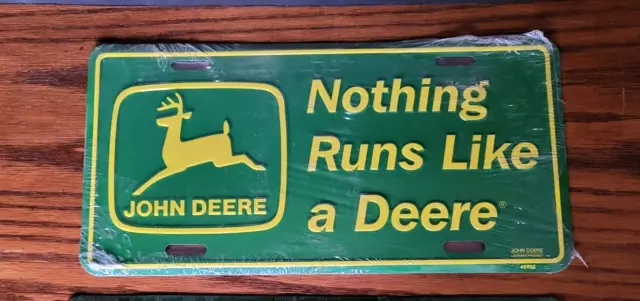 VTG John Deere License Plate "Nothing Runs Like A Deere" Licensed Product Sealed