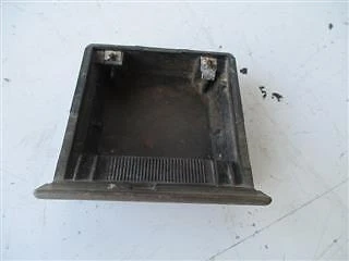 PORTA CENERE Toyota Hilux -/88 4X2