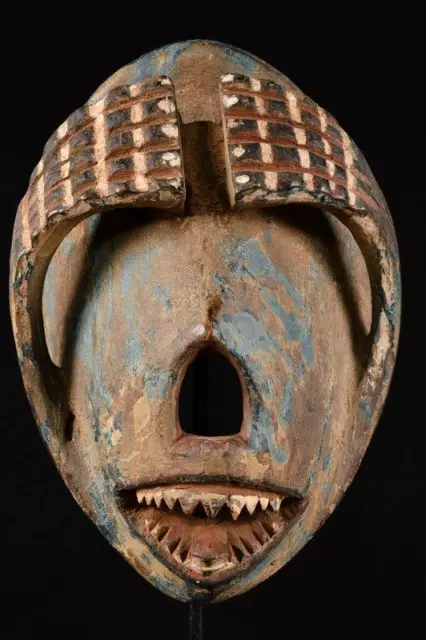 21596 African Authentic Bakongo Mask DR Congo