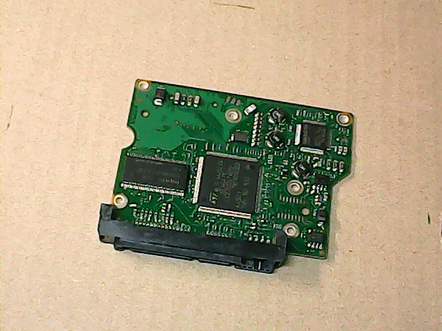 PCB 102345 100535704 REV B SEAGATE ST3250318AS 9SL131-022 FW HP35 DATE