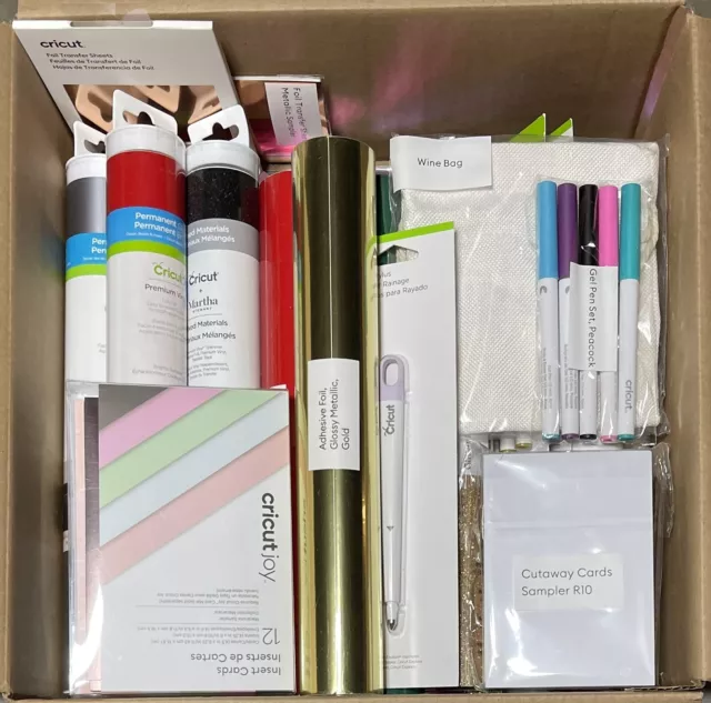Cricut Enorme Lote de Materiales Vinilo, Suministros, Herramientas Nuevo