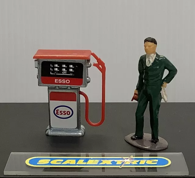 VINTAGE RED ESSO PETROL PUMP for Scalextric Airfix Ninco SCX Fly+ 1.32 Scale