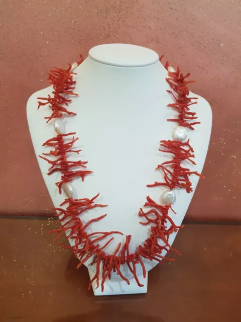 Collana Lunga In Pasta Di Corallo E Perle