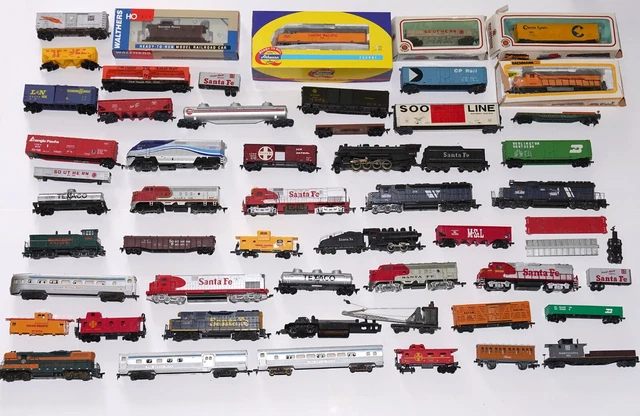 LOT HO Scale Locomotive Train Car Bachmann Walthers Tyco Athearn Caboose Tanker