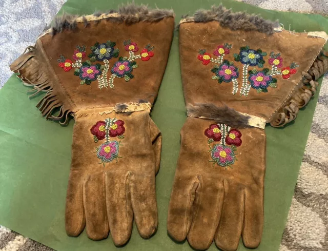 Vintage Beaded Leather Gauntlets Gloves - Plains Indian - Flower Design