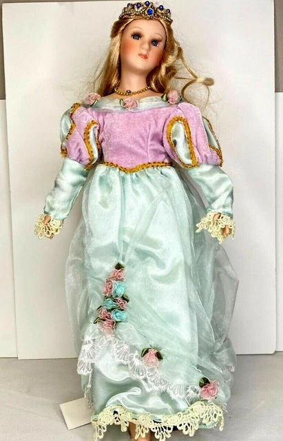 Vintage Heritage Signature Collection Doll "FAIRY TALE PRINCESS" 18" #12359 Used