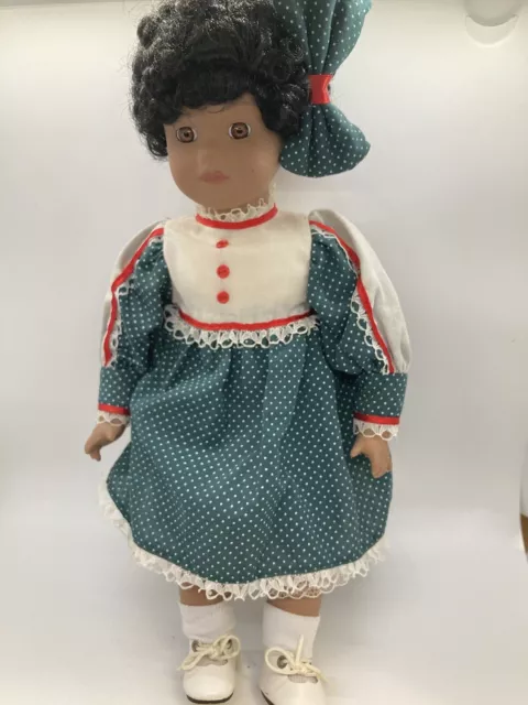 Vtg  Heritage Mint Ltd  Country Collection doll16" Porcelain African american