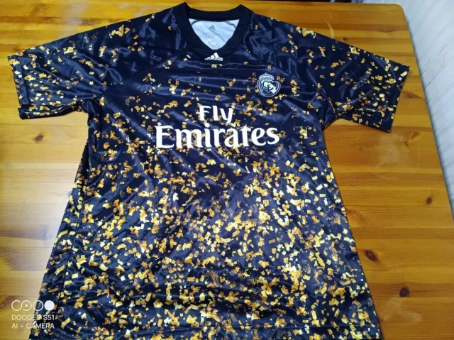 Real Madrid Adidas  Fußball Trikot Schwarz Gold XL so gut wie neu