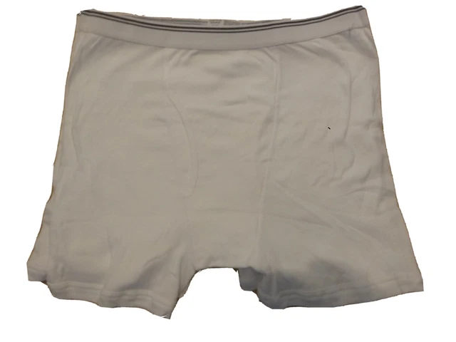 Men's Underwear, 100 % Cotton, Classic Trunks, Size XL 40-42. White. NEW. Men's Underwear, 100 % Cotton, Classic Trunks, Size XL 40-42. White. NEW.