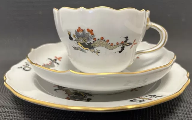 Meissen Reicher Hofdrache schwarz/grau. Kaffeegedeck 3 tlg. Sehr selten top,