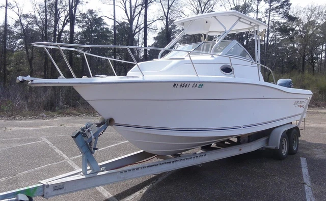 1999 SPORT-CRAFT 251 WALKAROUND 300hp Yamaha