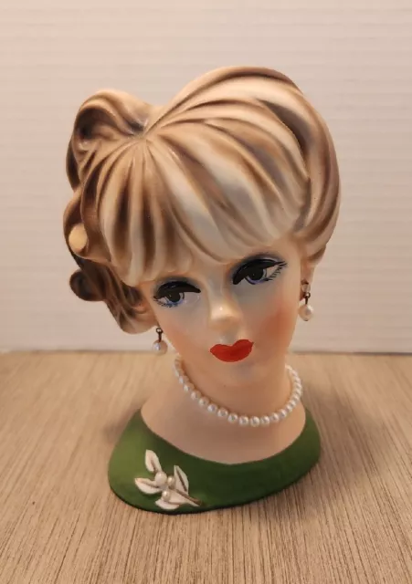 Vintage Napcoware  C7472 Teenage girl Lady head vase necklace, earrings 5.75"