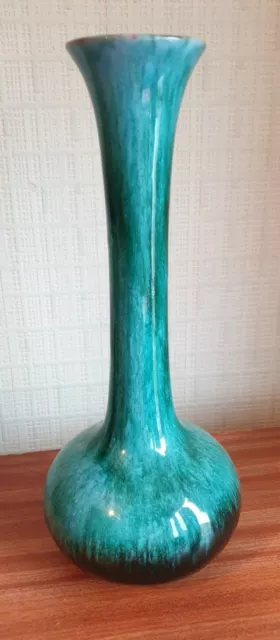 Vintage Canadian Blue Mountain Pottery Tall Neck Vase 11" Height