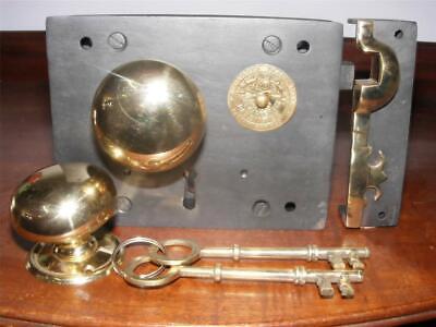 large 7" carpenter left hand rim lock,2 keys,& 54 mm brass knobs 2005 + 1024