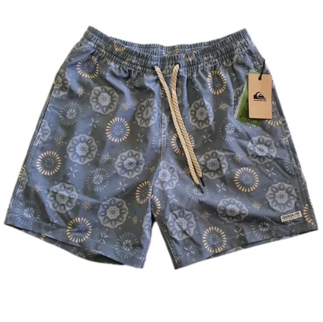 Quiksilver Mens Surf Boardshorts Size S Recycled Blue Beach & Swim With Pockets