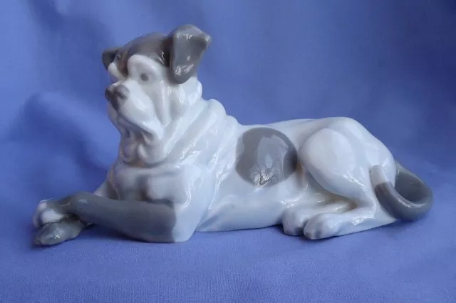 MASTIFF BULLMASTIFF Bulldog AUSTRIA 7" dog figurine marked 3