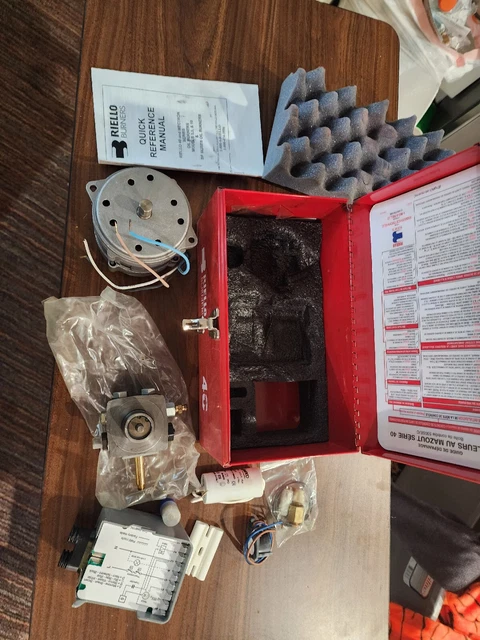 Riello C7001001 Emergency Service Kit For F3 F5 F10 M3 M5 M10 Oil Burners
