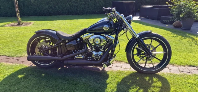 Harley-Davidson Breakout