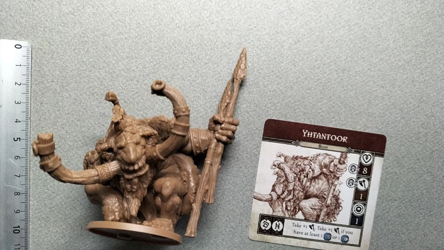 Miniature Dora Bard + Deck De Cartes - Exclusive Kickstarter Trudvang Legends (CMON)