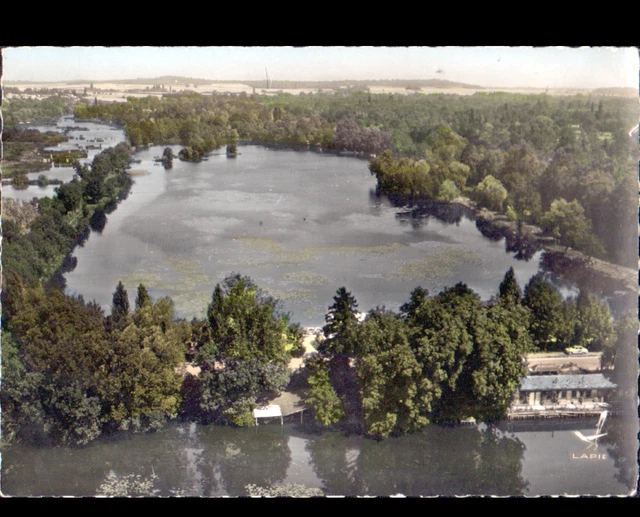 BALLANCOURT (91) VILLAS & ETANGS en vue aérienne , cliché période 1950-1960