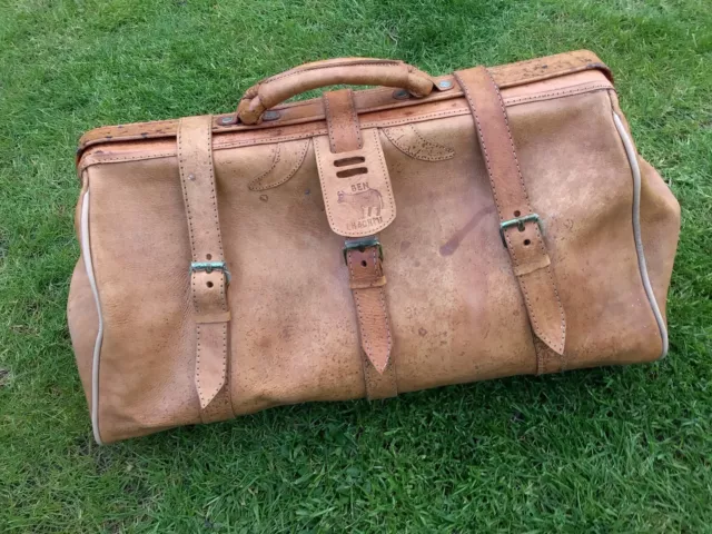 Old Vintage Tan Leather Hold-all Case Suitcase Gladstone Bag  Hand Luggage