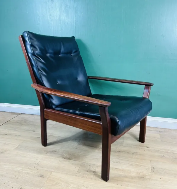 Retro/Vintage Mid Century Teak Danish Style Arm Chair