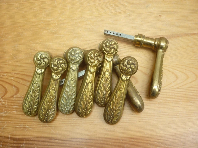 8 ANCIENNE POIGNÉE de porte en bronze style LOUIS XVI architecture