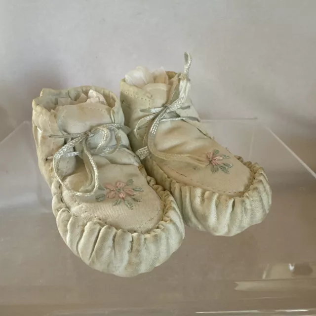 Vintage Pair of Silk Baby Booties Shoes Made In Japan?