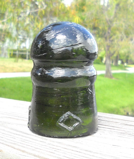 Nice Dark Olive Green Cd 102 Diamond Pony Style Glass Insulator (2)